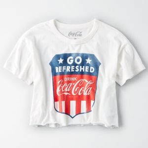 IN SEARCH OF American eagle tee coca cola crop top